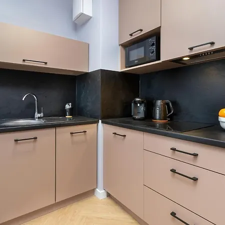 Apartment Zeromskiego By Renters